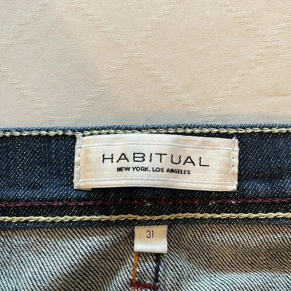 Habitual Monaco Boot Cut Mid Rise Jeans women’s size 31 EUC - Picture 3 of 7